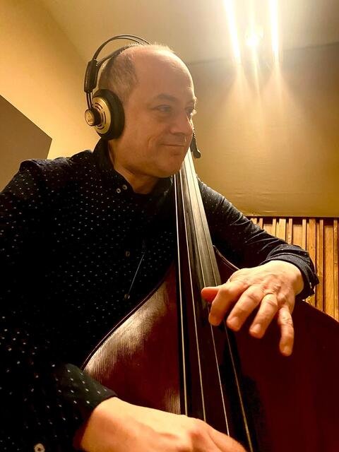 Yuri Goloubev – registrazione di Stay Human